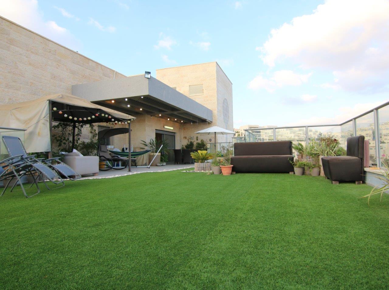 Penthouse in Modiin